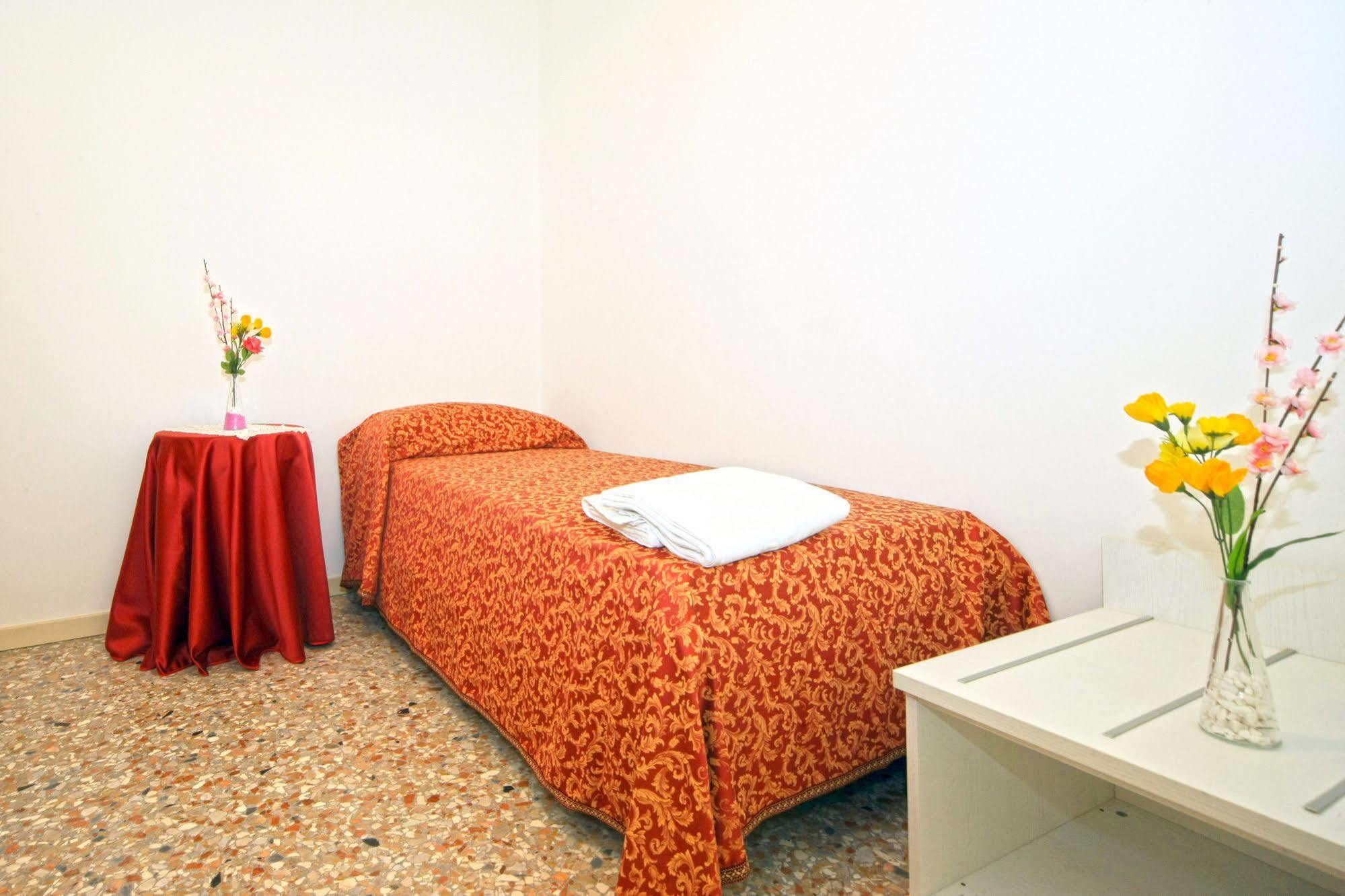 Bed & Breakfast Rialto Dream Venice - New 2023 Prices, Reviews, Book Now